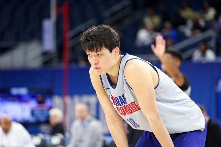 试训过~?模拟选秀：杨瀚森第36顺位被篮网选中 较上期提升7名