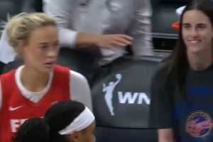 ?克拉克的“美女保镖” 御姐范+蜜大腿?还是跆拳道黑带